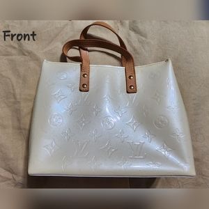 Louis Vuitton Perle Monogram Vernis Reade PM Tote Bag